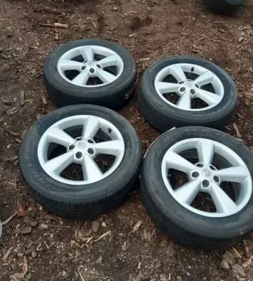 Nissan Qashqai R17 alloy rim JD110MB55