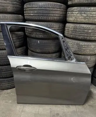 BMW 2 F45 Front door