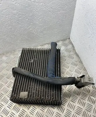 Air conditioning (A/C) radiator (interior)