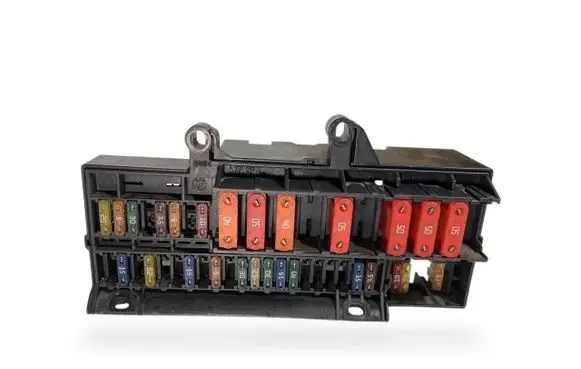 BMW 7 E65 E66 Fuse module 6900582