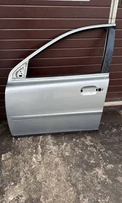 Volvo XC90 Front door 
