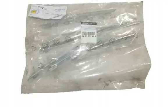 Renault Megane IV Front bumper upper radiator grill 960103748R