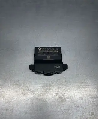 Skoda Octavia Mk2 (1Z) Gateway control module 3C0907530C 402063 3C0907951A