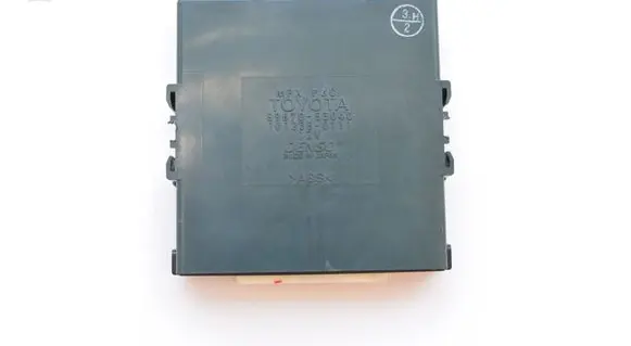 Lexus IS 220D-250-350 Other devices 1012380111 8967053040