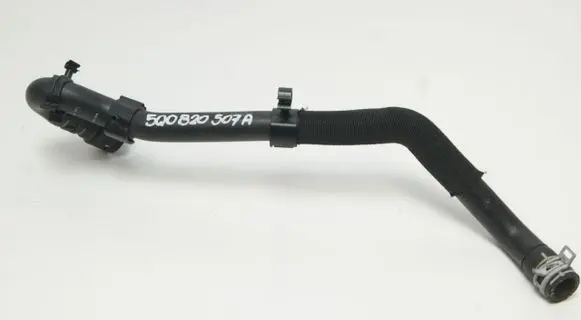 Volkswagen Golf VII Engine coolant pipe/hose 5Q0820507A