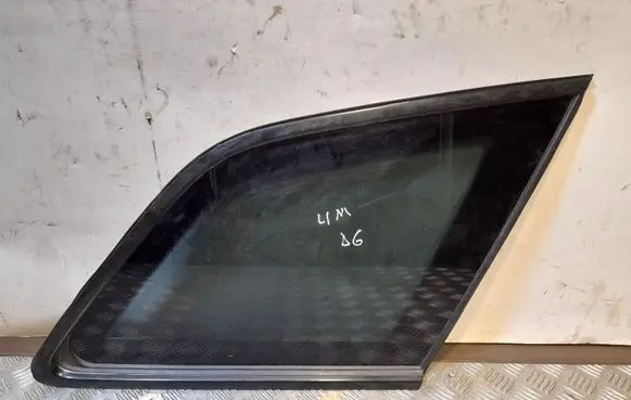 Audi Q7 4M Rear side window 4M0845298C