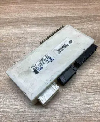 BMW 5 E39 Comfort/convenience module 8380519 5DK007047