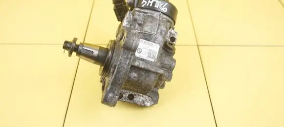 Toyota Avensis T270 Fuel injection high pressure pump 0445010756 N47C16A