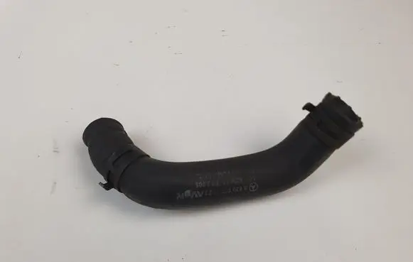 Mercedes-Benz Vito Viano W639 Engine coolant pipe/hose A6398327623
