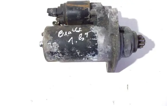 Volkswagen New Beetle Starter motor
