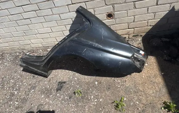 BMW 6 F06 Gran coupe Rear quarter panel Z012 2656899