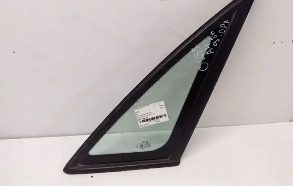 Audi A4 S4 B5 8D Rear side window