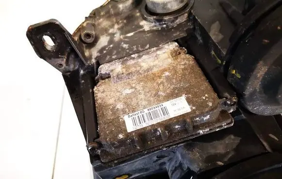 Opel Signum Headlight ballast module Xenon 89034934