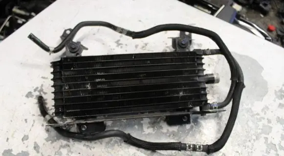 Renault Austral Engine oil radiator 217531895R