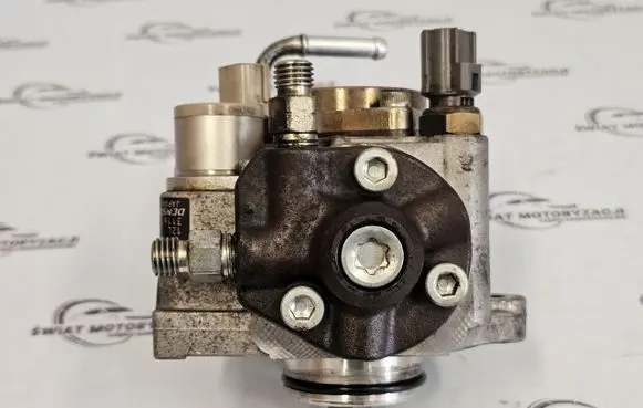 Mazda CX-7 Fuel injection high pressure pump 665GB