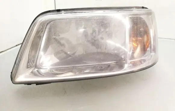 Volkswagen Transporter - Caravelle T5 Headlight/headlamp 7H1941015S 0301191301