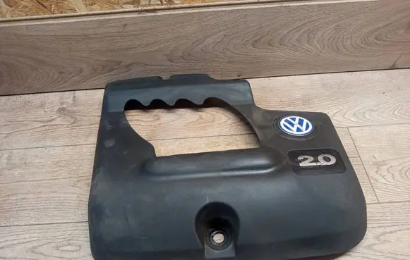 Volkswagen New Beetle Engine cover (trim) 06A103925AJ PA6GF10M20
