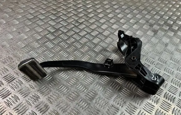 Jaguar F-Pace Brake pedal L8A22450DD