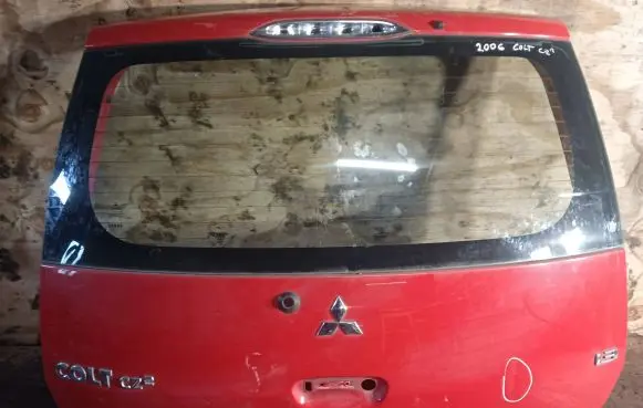 Mitsubishi Colt Tailgate/trunk/boot lid