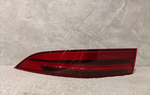 Jaguar E-Pace Rear/tail lights J9C313405 191120192200 0020636703