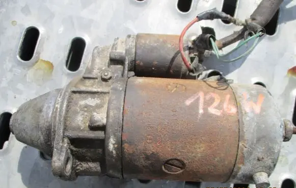Mercedes-Benz S W126 Starter motor 0001814018