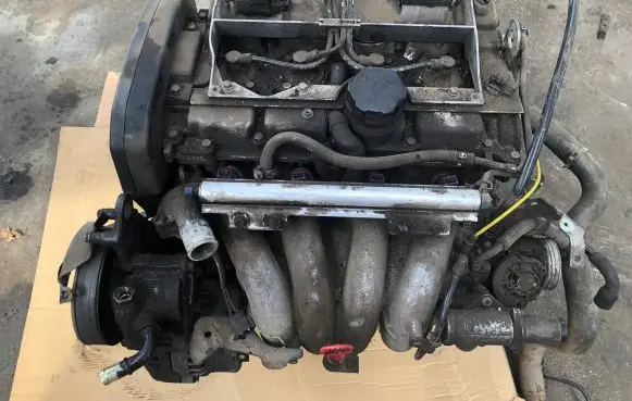 Volvo S40, V40 Engine B4184S