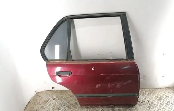 BMW 3 E30 Rear door