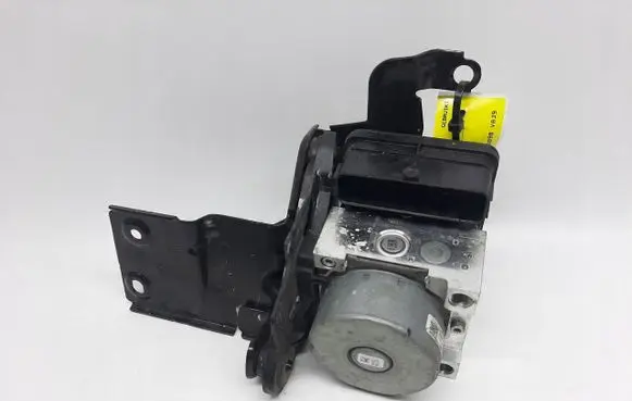 Seat Leon (5F) ABS Pump 5Q0614517CT