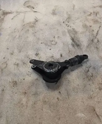 BMW 5 E34 Alternator belt tensioner