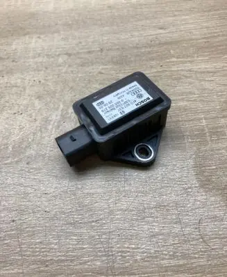 Audi A6 S6 C6 4F ESP acceleration yaw rate sensor 4F0907637