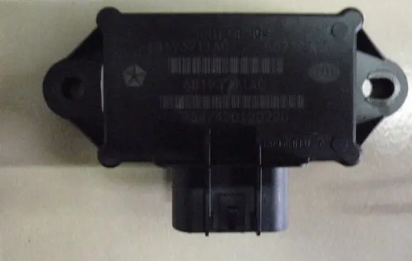 Chrysler Pacifica Fuel injection pump control unit/module 68193711AC