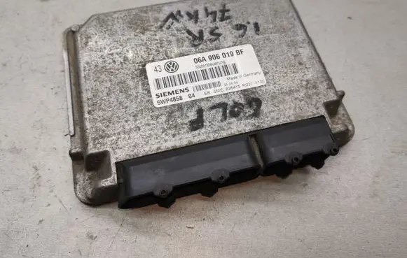 Volkswagen Golf IV Engine control unit/module 06A906019BF