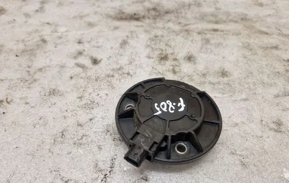 Volkswagen Golf VII Camshaft vanos timing valve 06L109259D