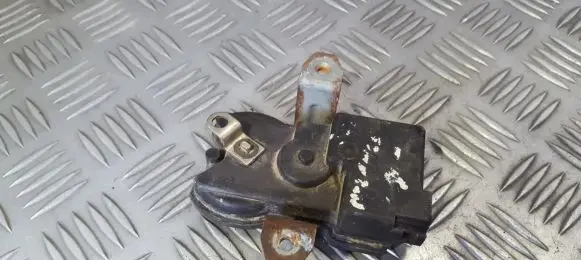 Mitsubishi Lancer Central locking motor mb819445 152800-6060