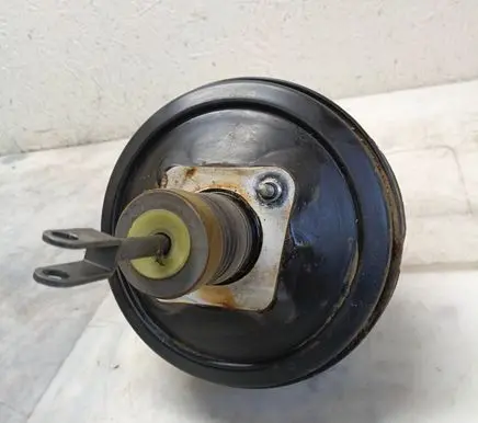 Opel Vectra C Brake booster 13126710 D340