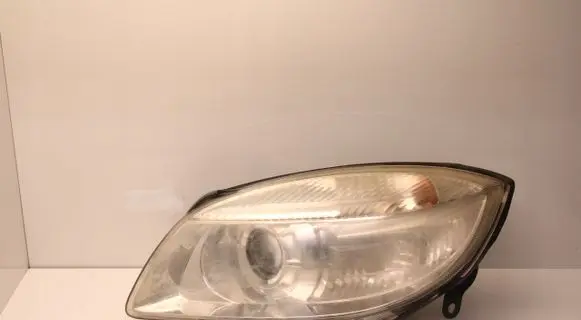 Skoda Fabia Mk2 (5J) Headlight/headlamp