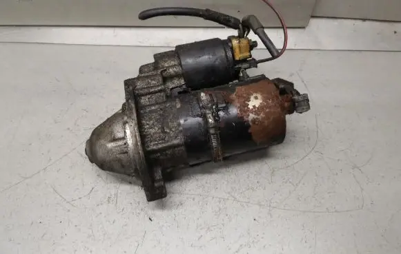 Audi A6 S6 C5 4B Starter motor