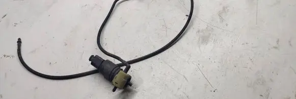 Audi A4 S4 B7 8E 8H Windscreen/windshield washer pump 1t0955651a