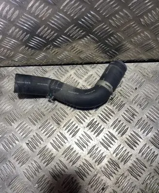 Subaru Outback (BT) Engine coolant pipe/hose