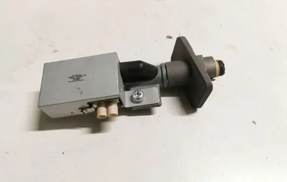Ford Mustang V Aerial antenna amplifier AR3T19G461BE