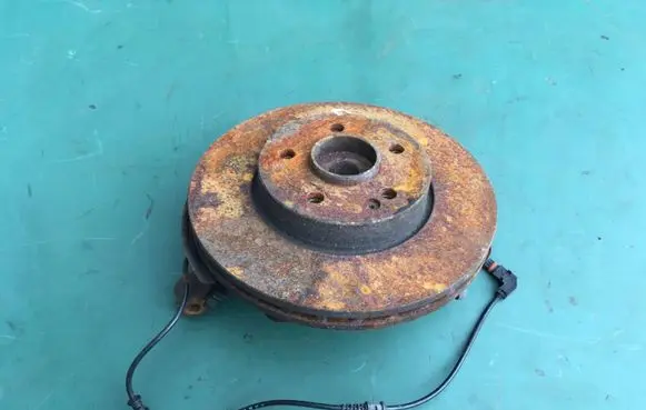 Mercedes-Benz Vito Viano W639 Front wheel hub spindle knuckle 6393320325 6395401017