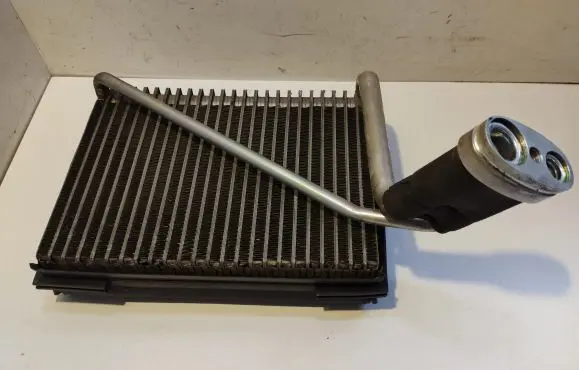 Air conditioning (A/C) radiator (interior)