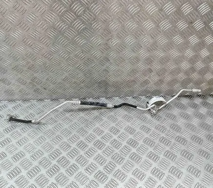 Air conditioning (A/C) pipe/hose