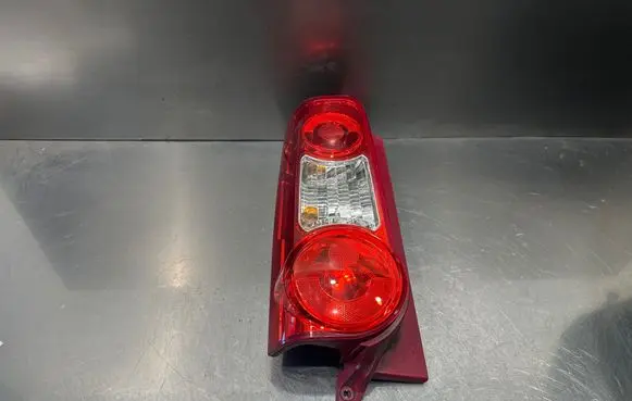 Peugeot Partner Rear/tail lights 9680608080 9677205580