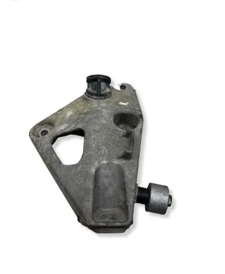BMW 5 F10 F11 Engine mounting bracket 6788615 13807410
