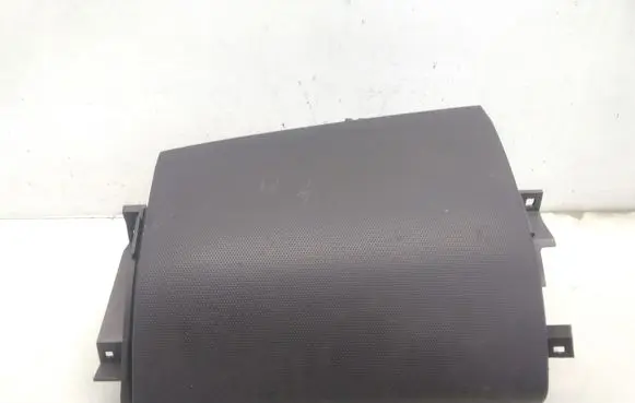 Glove box