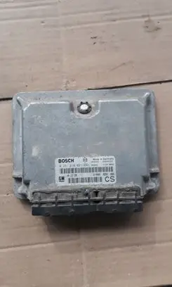 Opel Zafira A Engine control unit/module 09133269 0281010021