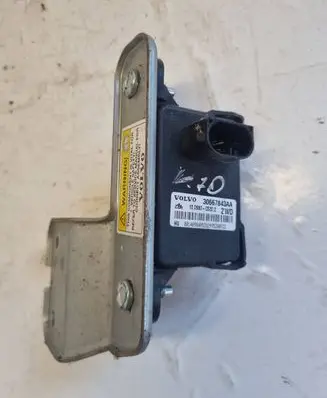 Volvo V70 ESP acceleration yaw rate sensor 30667843AA 10098005202