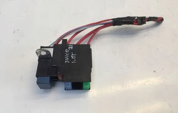 Nissan Juke II F16 Fuse box set 243512602R