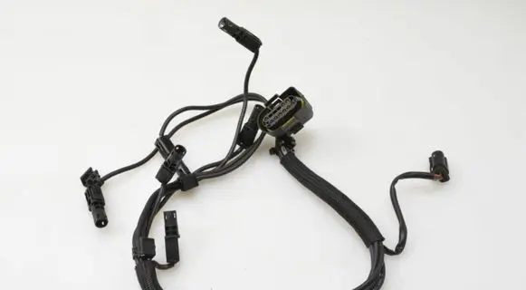 BMW X6 E71 Ignition plug leads 7802187